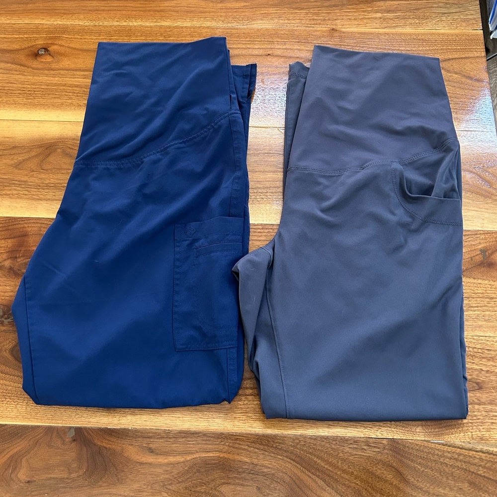 Medium maternity scrubs